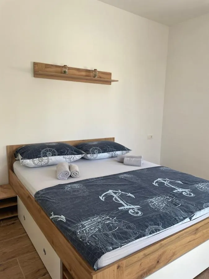A&A Apartments By The Sea Trogir 0*,