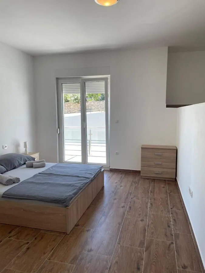 A&A Apartments By The Sea Trogir