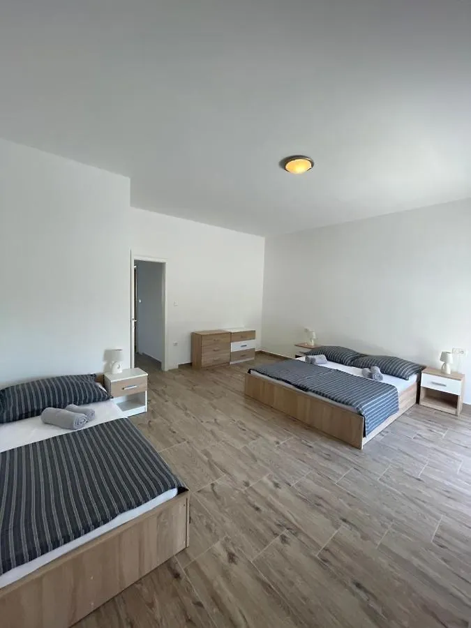 A&A Apartments By The Sea Trogir