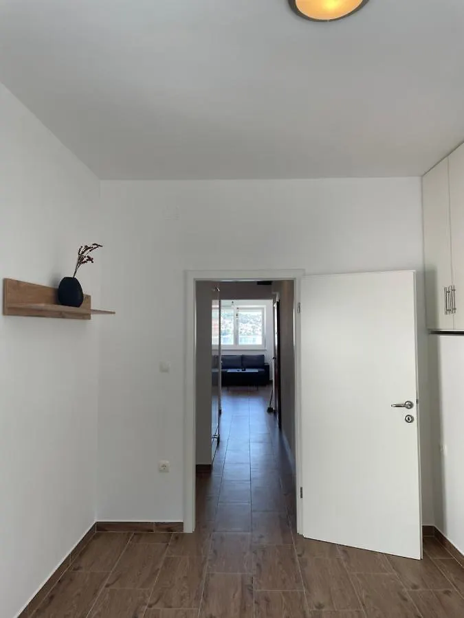 A&A Apartments By The Sea Trogir 0*,