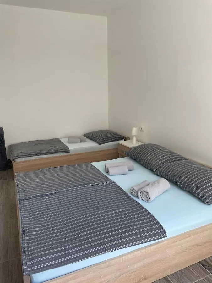 A&A Apartments By The Sea Trogir