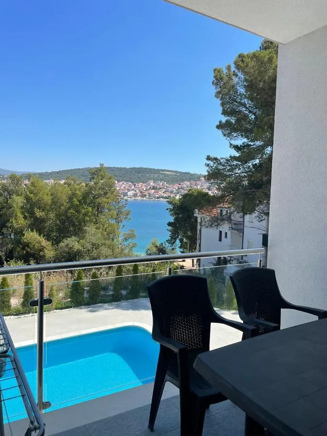 A&A Apartments By The Sea Trogir Croatia