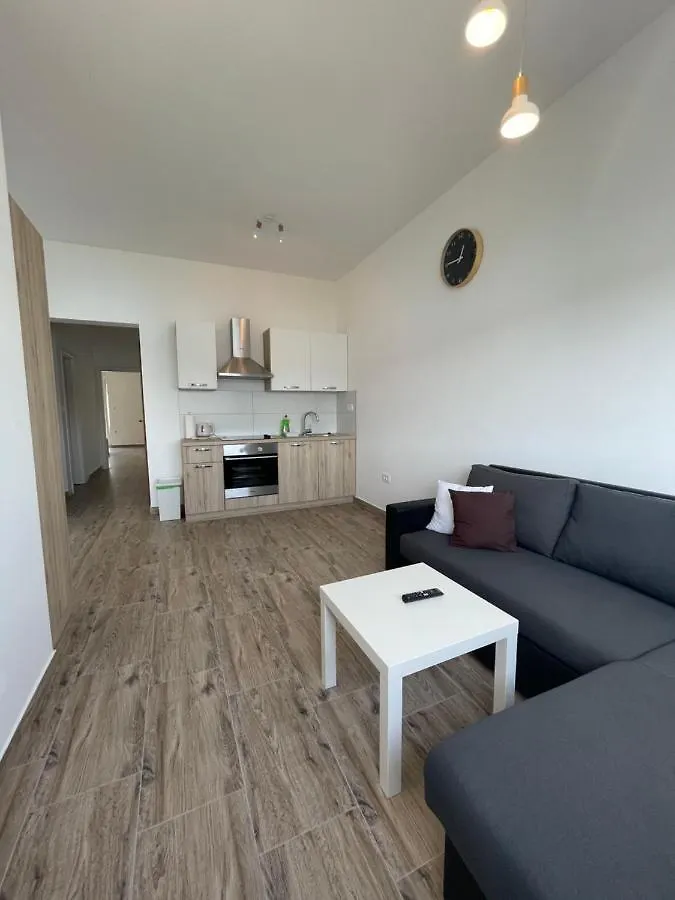 A&A Apartments By The Sea Trogir 0*,
