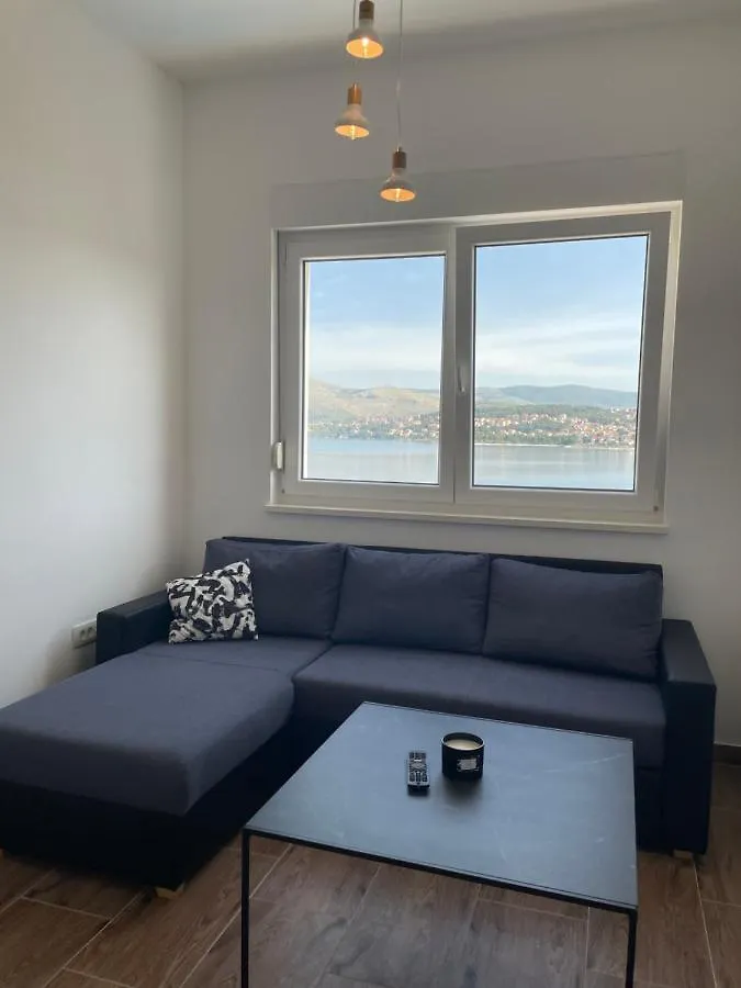 A&A Apartments By The Sea Trogir