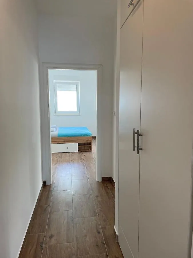 A&A Apartments By The Sea Trogir Croatia