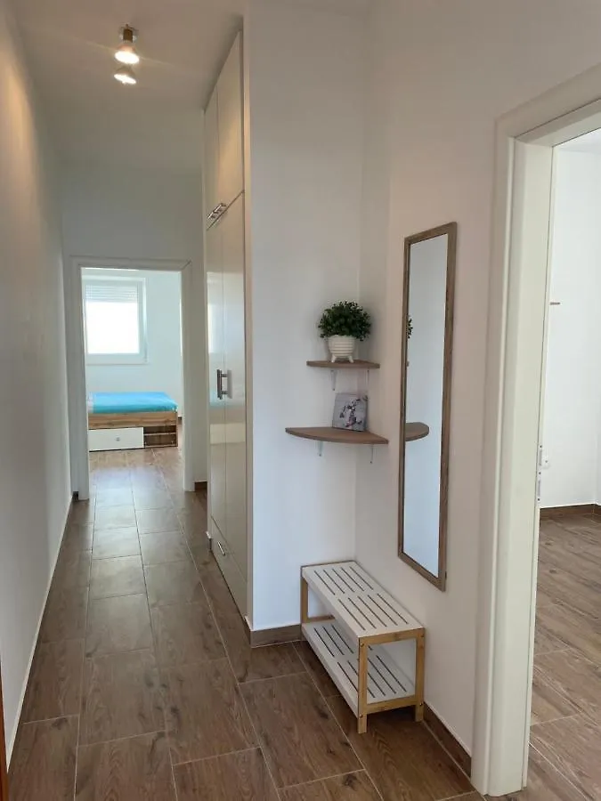 A&A Apartments By The Sea Trogir 0*,