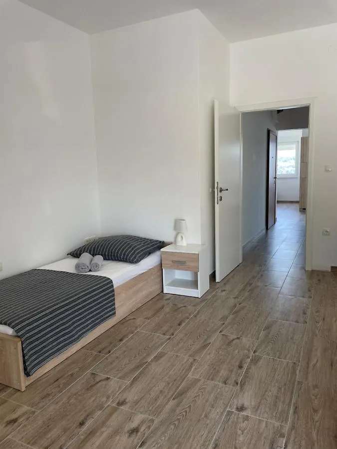 A&A Apartments By The Sea Trogir
