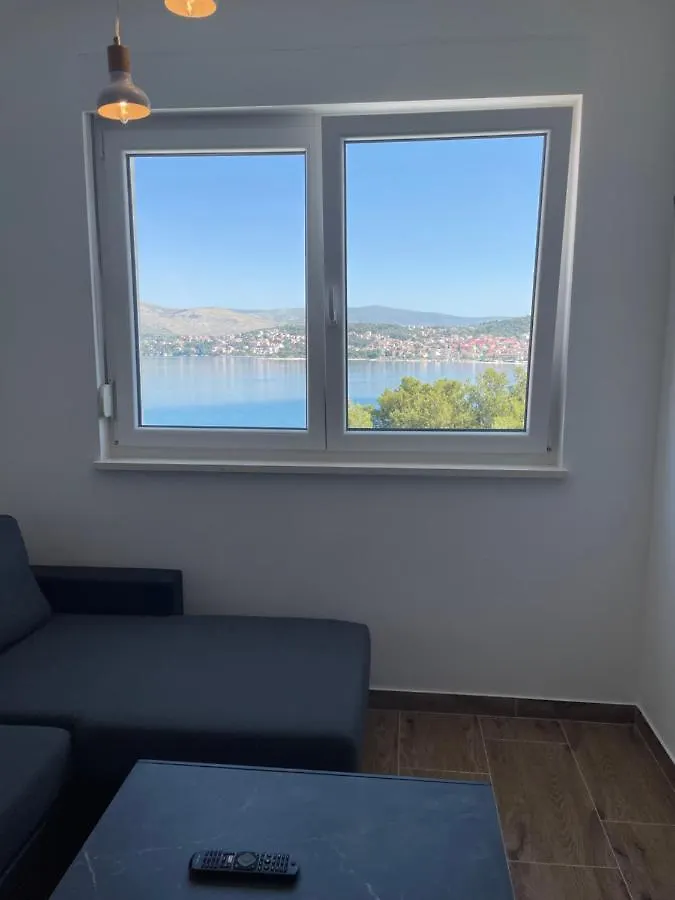 A&A Apartments By The Sea Trogir Croatia