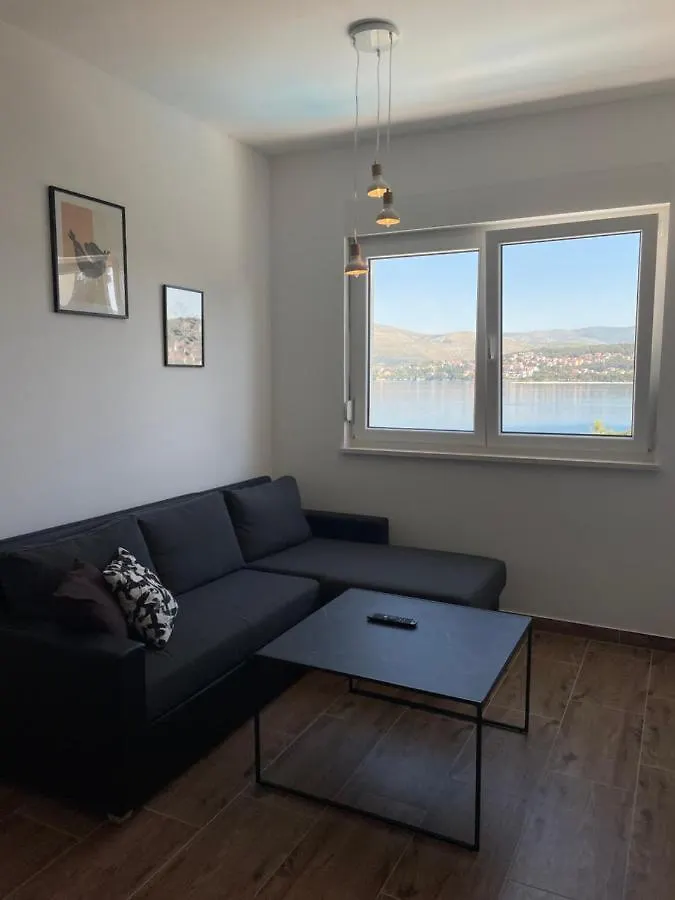 A&A Apartments By The Sea Trogir