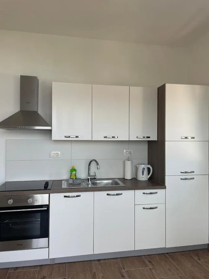A&A Apartments By The Sea Trogir