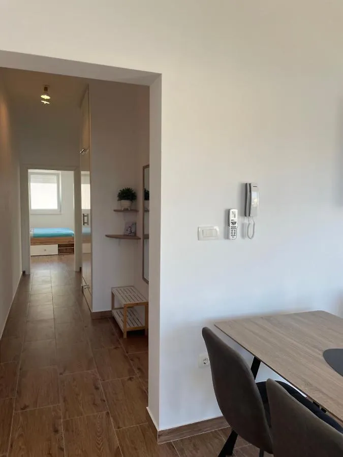 A&A Apartments By The Sea Trogir